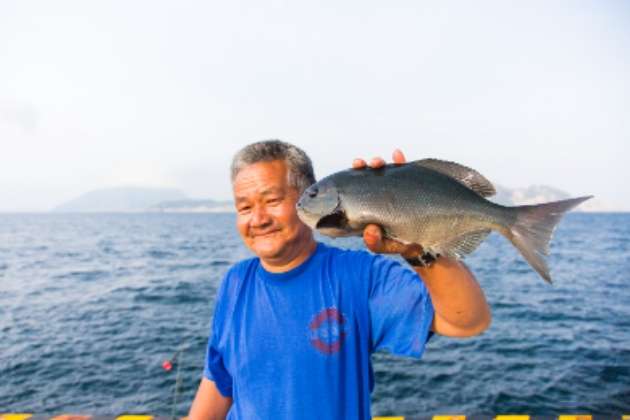 式根島で美味しい魚を釣ってみる