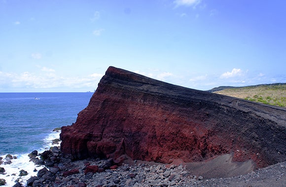 三宅島の新鼻新山