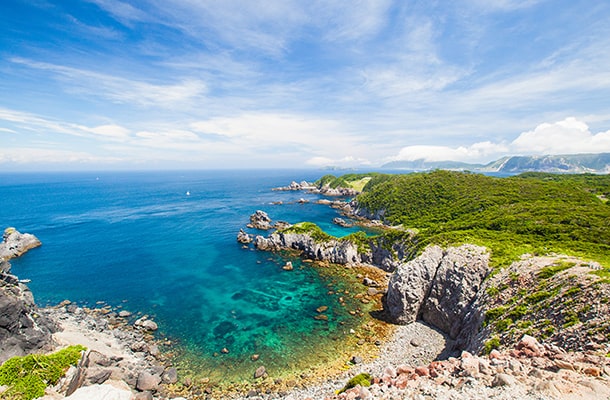 式根島の神引展望台